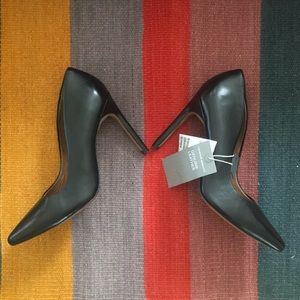 NWT! H&M genuine leather heels